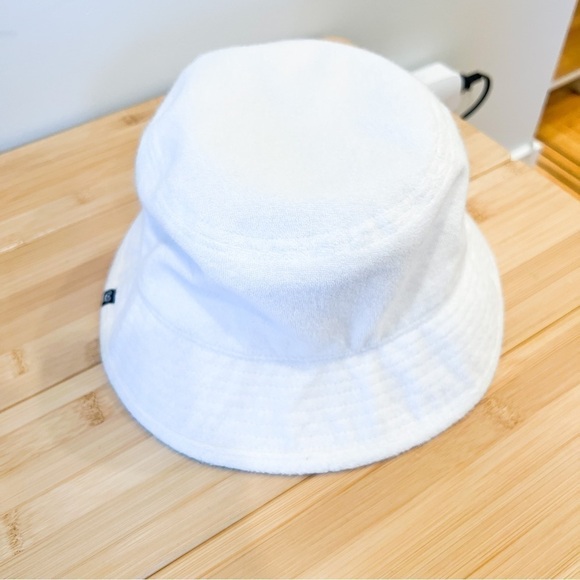 Aritzia French Terry white bucket hat M/L - Picture 5 of 8